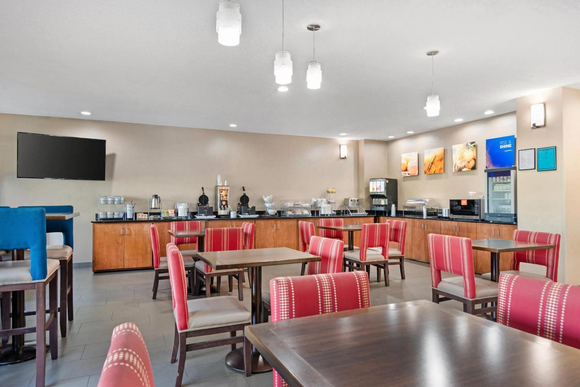 Comfort Suites Oxford I-20 Exit 188 Exterior foto