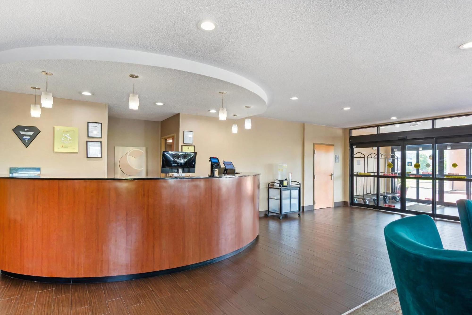 Comfort Suites Oxford I-20 Exit 188 Exterior foto